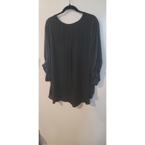 Torrid Harper Blouse Sz 5X (28) Black Long Sleeve Georgette Button Tab Roll Top - Picture 2 of 10